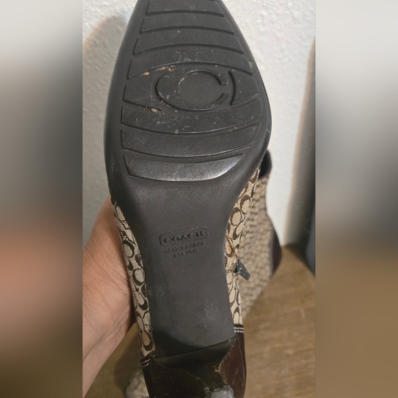 Stylish Brown Patterned Women's Boots - Picture 5 of 7